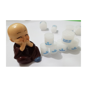 Venta al por mayor de desecante de gel de sílice con logotipo personalizado, buena opción para la absorción de humedad, frescura de alimentos, fabricante de Vietnam MF Sio2 - Product Image 1