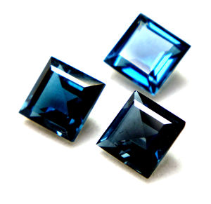 Forme carrée coupe à facettes 100% naturel Londres bleu topaze pierre précieuse en vrac bijoux à bricoler soi-même faisant des accessoires certifié bleu topaze pierre - Product Image 2