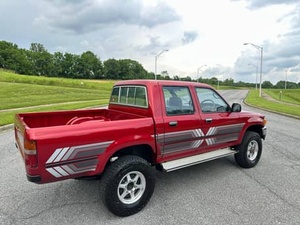 Marché japonais 1991/1991 Meilleure Toyota Hilux Double Cabine d'occasion Pick-up Toyota Hilux d'occasion 4X4 1991 Toyota Hilux 4WD - Product Image 3