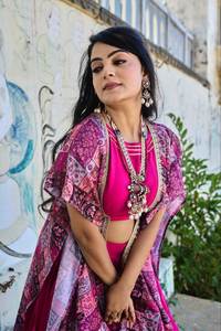 Bollywood Style <b>Pink</b> Color Indo Western with <b>Shrug</b> in Pure Rayon Cotton Fabric on Plain Printed Patch Work For Womens Wear - Product Image 3
