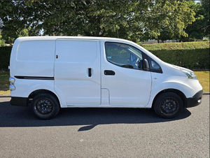 นิสสัน อีเอ็นวี200 เอซันต้า รถตู้ ปี 2019-2024 เกียร์อัตโนมัติ ไฟฟ้า 0.0 - Product Image 4