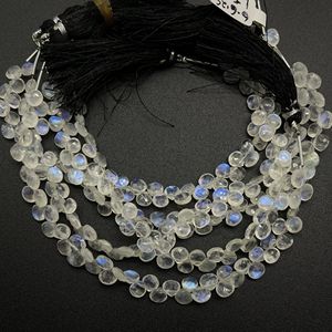 Rainbow Moonstone Faceted Heart Shape Briolette Beads Cuentas naturales Piedras preciosas para joyería - Product Image 1