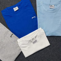 Camiseta de Algodón 100% de la Mejor Calidad para Hombre, Corte Regular, Excedente de Bangladesh, Manga Corta, Logotipo Bordado, Plazo de Entrega de Muestra de 7 Días