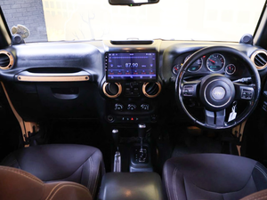 Auto Usado de Calidad a Precio Accesible, Jeep Wrangler Unlimited 2015, 2.8 CRD Sahara, Automático, Volante a la Derecha - Product Image 2