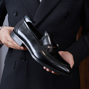 รองเท้าอ็อกซ์ฟอร์ดหนังแท้สำหรับธุรกิจขายส่ง ระบายอากาศได้ดี กันลื่น เหมาะสำหรับใส่ทำงานในออฟฟิศ - Product Image 5