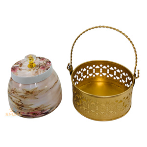 Pot de fruits secs imprimé Pichwai en fer avec panier décoratif pour les cadeaux et le stockage des aliments - Product Image 1