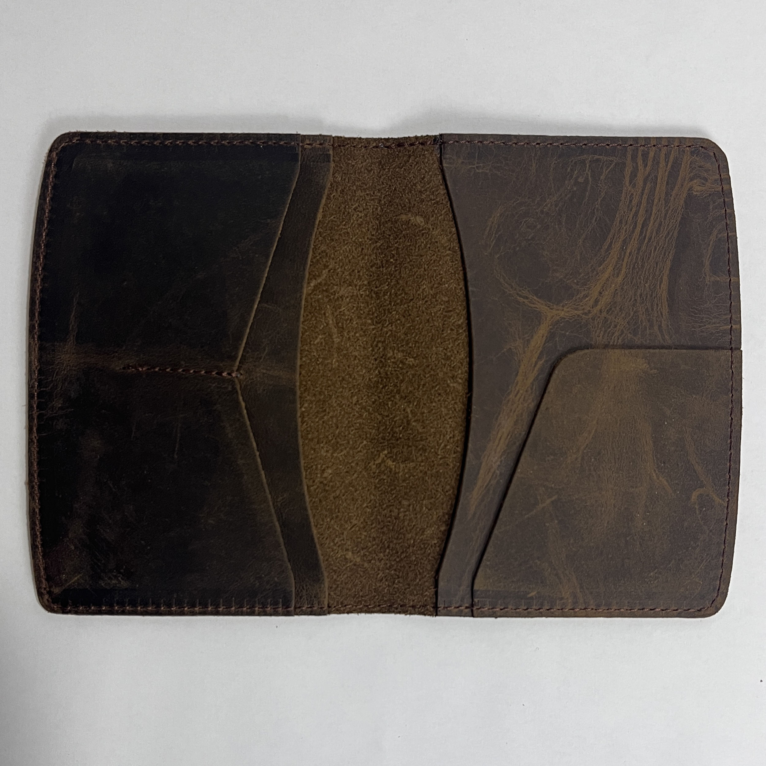 สีน้ำตาล