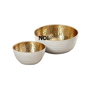 Bol en laiton de grande capacité de style moderne fabriqué à la main pour servir des aliments et des fruits décoration de la maison dessus de table bol décoratif en métal - Product Image 6