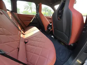 BMW iX xDrive50 2023 USADO, Volante a la Izquierda/Derecha - Product Image 4