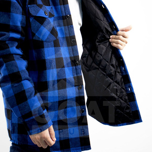 Chaqueta de Forro Polar Sólido para Hombre de Alta Calidad con Diseño Personalizado, Logotipo Frontal, Cuello Camisero, Botones de Cuerno, Estilo Urbano, Transpirable, para Invierno - Product Image 3