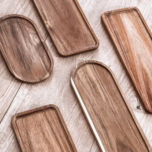 Plateau de service en bois de chêne écologique 15x15cm Fait à la main en Europe Forme personnalisée Bords arrondis raffinés Artisanat du bois - Product Image 1