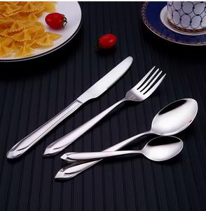 Ensemble de couverts en acier inoxydable écologique au design moderne |   Vaisselle parfaite pour la maison, les restaurants, les fêtes et les dîners - Product Image 4