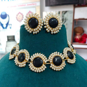 Perle lourde ronde pierre forme créateur de mode collier ensemble indien bijoux de mode pour les femmes et les filles tenue de fête - Product Image 1