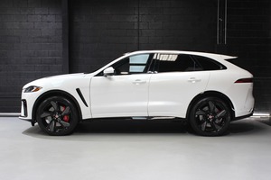 รถ SUV ปี 2022 F Pace SVR 550 แรงม้า เครื่องยนต์ V8 ซูเปอร์ชาร์จ คุณภาพดี มือสอง - พร้อมจัดส่ง - Product Image 4