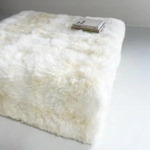 Puf de Piel de Oveja Hecho a Mano de Alta Gama a Precio de Fábrica, Otomana Modular Forsyth Grande, Ecológica para el Hogar, Dormitorio y Restaurante - Product Image 5
