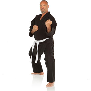 Kimono de karaté léger personnalisé avec logo pour les arts martiaux, uniforme en coton respirant et renforcé, coupe flexible, pour l'entraînement au dojo - Product Image 5