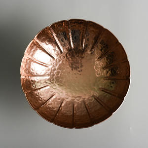 Cuenco Urli para exhibiciones florales y de velas en el hogar o la oficina Cuenco Urli decorativo de agua para ocasiones espirituales o festivas - Product Image 3