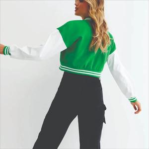 Chaqueta universitaria para mujer, Top recortado, venta al por mayor, Regular manga, Otoño Invierno, logotipo personalizado, cómoda chaqueta universitaria informal para mujer - Product Image 4