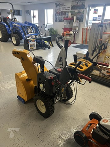 Venta al por Mayor de Quitanieves Cub Cadet 3X de 26 Pulgadas de Alta Resistencia con Arranque Eléctrico y Empuñaduras Calefactables |   Sopladores de nieve para quitar la nieve - Product Image 3