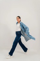 Veste en jean surdimensionnée pour femme Manteau en jean long décontracté avec design boutonné Vestes d'extérieur confortables et élégantes