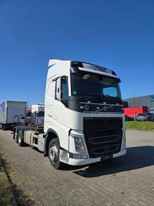 Nouveau pour FH 6x4 Euro 5 Camion lourd diesel automatique 451-500 CV Capacité 31-40T Direction à gauche Caméra arrière 360° - Product Image 2