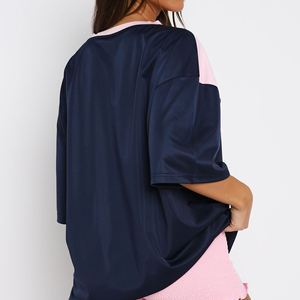 เสื้อเจอร์ซีย์แฟนบ็อกซี่ของผู้หญิงเสื้อวินเทจคอวีขนาดใหญ่พิเศษสำหรับฤดูหนาว2025ออกแบบได้ตามต้องการ - Product Image 4