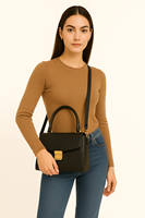 2024 chaîne en cuir sac pour femme mode élégant sac à rabat en cuir noir pour femme