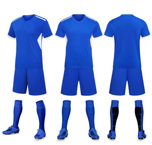 Precio al por mayor, en stock, uniforme de fútbol para hombre, diseño de logotipo personalizado, servicio OEM, Conjunto de camiseta de fútbol con impresión de nombre - Product Image 2