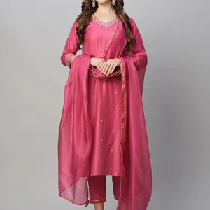 Kurta dritto in misto cotone indiano pakistano da donna ricamato con pantaloni e Dupatta disponibili alla rinfusa