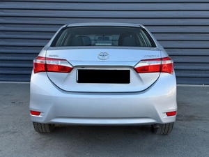 COROLLA XI 2013 (E160, E170, E180) Bajo Kilometraje, Motor en Buen Estado, Transmisión Automática, Techo Panorámico, Luces, Listo para Enviar - Product Image 4