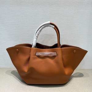 2025 New Large Capacity Genuine Leather Tote <b>Bag</b> for Women with Detachable Strap, <b>Gold</b> Hardware for Daily Use - Product Image 4