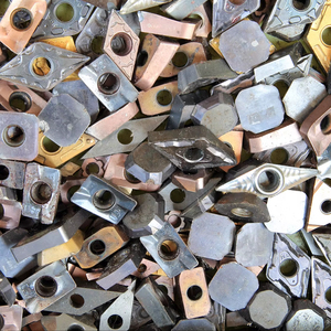 Chatarra de Carburo de Tungsteno Grado LMS en Forma de Escamas para Uso Industrial en Aeronaves, Material de Alta Calidad en Venta - Product Image 1