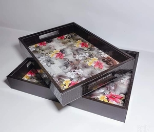 Lot de 2 plateaux de service en bois rectangulaire en MDF avec autocollant Plateau en bois de style moderne Meena pour restaurant - Product Image 2