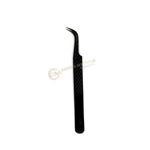 Pinzas para extensiones de pestañas de fibra negra con logotipo personalizado al por mayor, tijeras cuadradas altas, diseño de belleza redondeado de acero inoxidable - Product Image 2