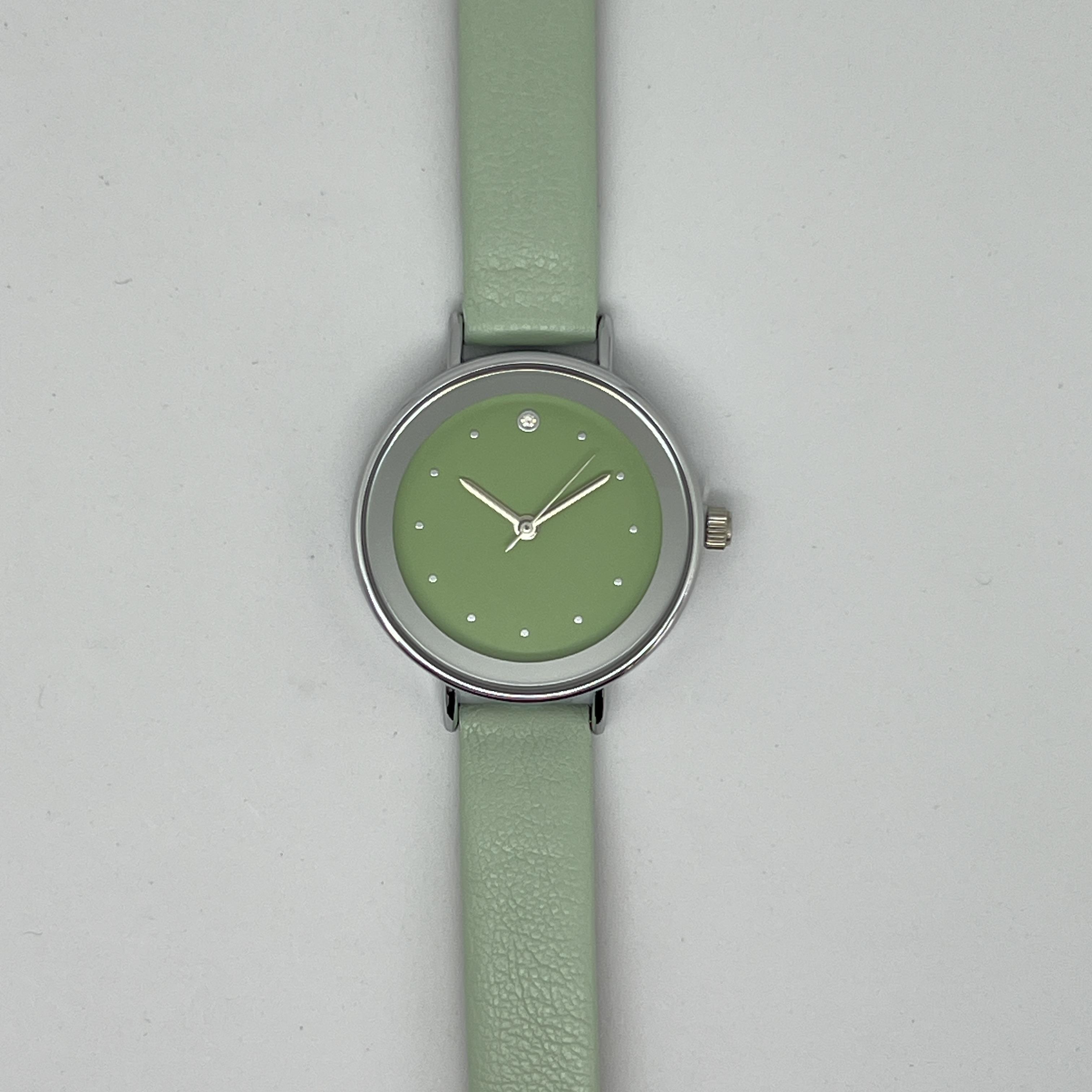 Silver / Green/ green