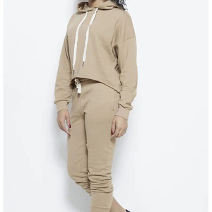 Survêtement de qualité supérieure pour femmes, streetwear, impression de logo personnalisée disponible, survêtement surdimensionné - Product Image 1