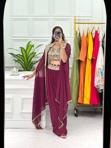 Super Hit Trending Lanzamiento Nuevo diseñador Party Wear Look Top Dhoti Salwar y Dupatta Fab Heavy Chinon con bordado pesado - Product Image 6