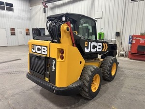 รถแทรกเตอร์ JCB 3TS-8W ปี 2025 และรถตักล้อยางแบบสกิดสเตียร์ รับน้ำหนักได้ 35 ตัน กำลังไฟ 44.7 กิโลวัตต์ - Product Image 4