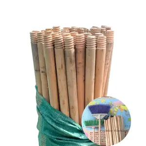 Manche de balai de palmier de fabricant, en bois d'eucalyptus lisse du VietNam utilisations personnalisées du manche de balai en bois