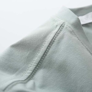 Camisetas de Hombre Personalizadas OEM de Tendencia, Manga Corta, 100% Algodón, Secado Rápido y Transpirable - Product Image 4