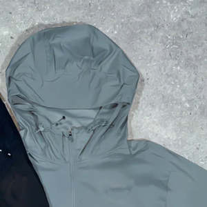 Conjunto Deportivo Personalizado para Hombre, Chaqueta Cortavientos y Pantalones Jogger, Dos Piezas, Traje Deportivo con Cremallera, Chaqueta Cortavientos de Poliéster y Nailon - Product Image 2