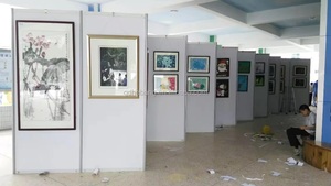 Trong suốt <span class=keywords><strong>Acrylic</strong></span> phân vùng Tường Văn phòng với PVC rõ ràng bảng nhôm cho kệ trưng bày - Product Image 3