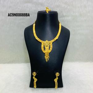 Collier Femme Collier de créateur parure plaqué or - Product Image 1