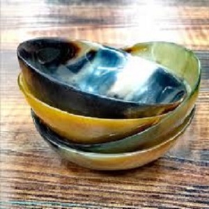 Bol de service en corne moderne artisanal indien décor à la maison intérieur vaisselle bols à pâtes finition naturelle et bols de décor colorés - Product Image 3