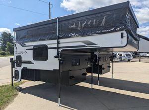 Léger Pop up Pickup Truck Camper 4x4 Camper Pick up Slide sur Canopy Truck Campe r Avec Salles De Bains à vendre aux États-Unis - Product Image 5