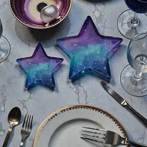 Ensemble de plats de service décoratifs en forme d'étoile avec imprimé galaxie |   Assiettes de présentation et à collation au design ciel nocturne - Product Image 6
