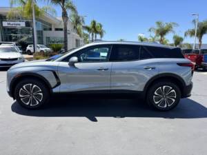 Chevrolet Blazer EV AWD LT 2024 Usado en Buen Estado - Product Image 2
