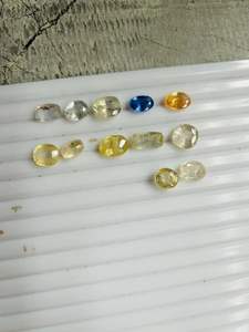 Lote de Piedras Preciosas Sueltas de Vidrio Aquaphrase, Cabujones a Granel para la Fabricación de Joyas, Diseño Redondo en Caja - Product Image 5