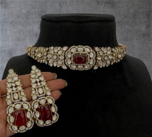 Ensemble ras du cou en moissanite de haute qualité avec boucles d'oreilles Collection de vêtements de mariage traditionnels indiens pour femmes - Product Image 6
