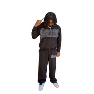 Survêtement 100% coton personnalisé, impression sérigraphique lourde, strass, fabrication sur mesure, survêtement entièrement personnalisable - Product Image 1